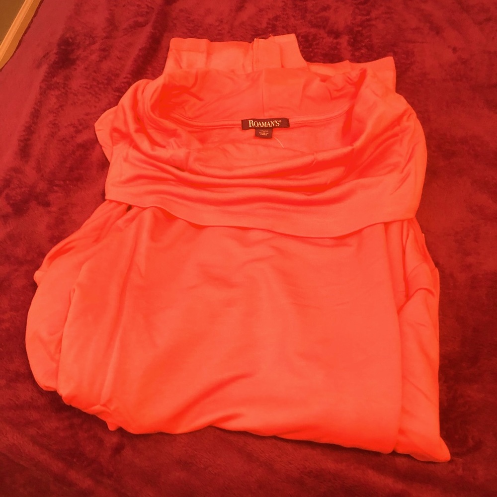 Longsleeved big Cowl neck blouse/sweatshirt